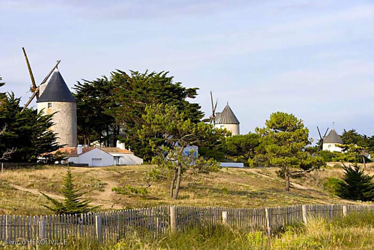 Le Cachet D'Une Maison De Centre-Bourg A Beauvoir-Sur-Mer Exterior foto